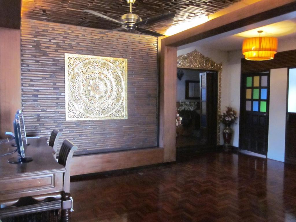 Rachamankha Flora House Hotel Chiang Mai Exterior photo