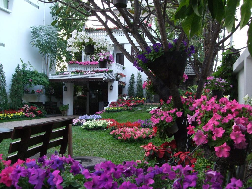 Rachamankha Flora House Hotel Chiang Mai Exterior photo